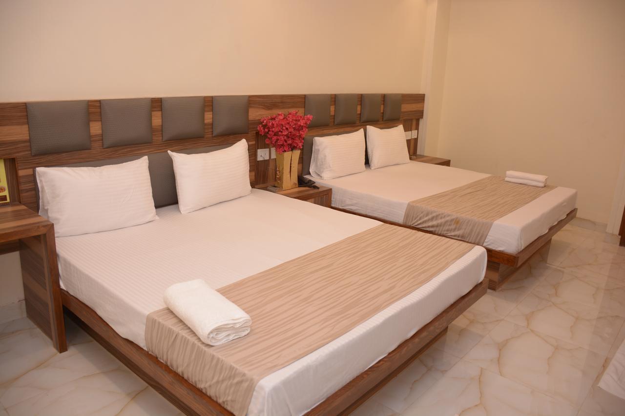 Paharganj Hotel Golden Oasis - A Well Hygiene Property מראה חיצוני תמונה