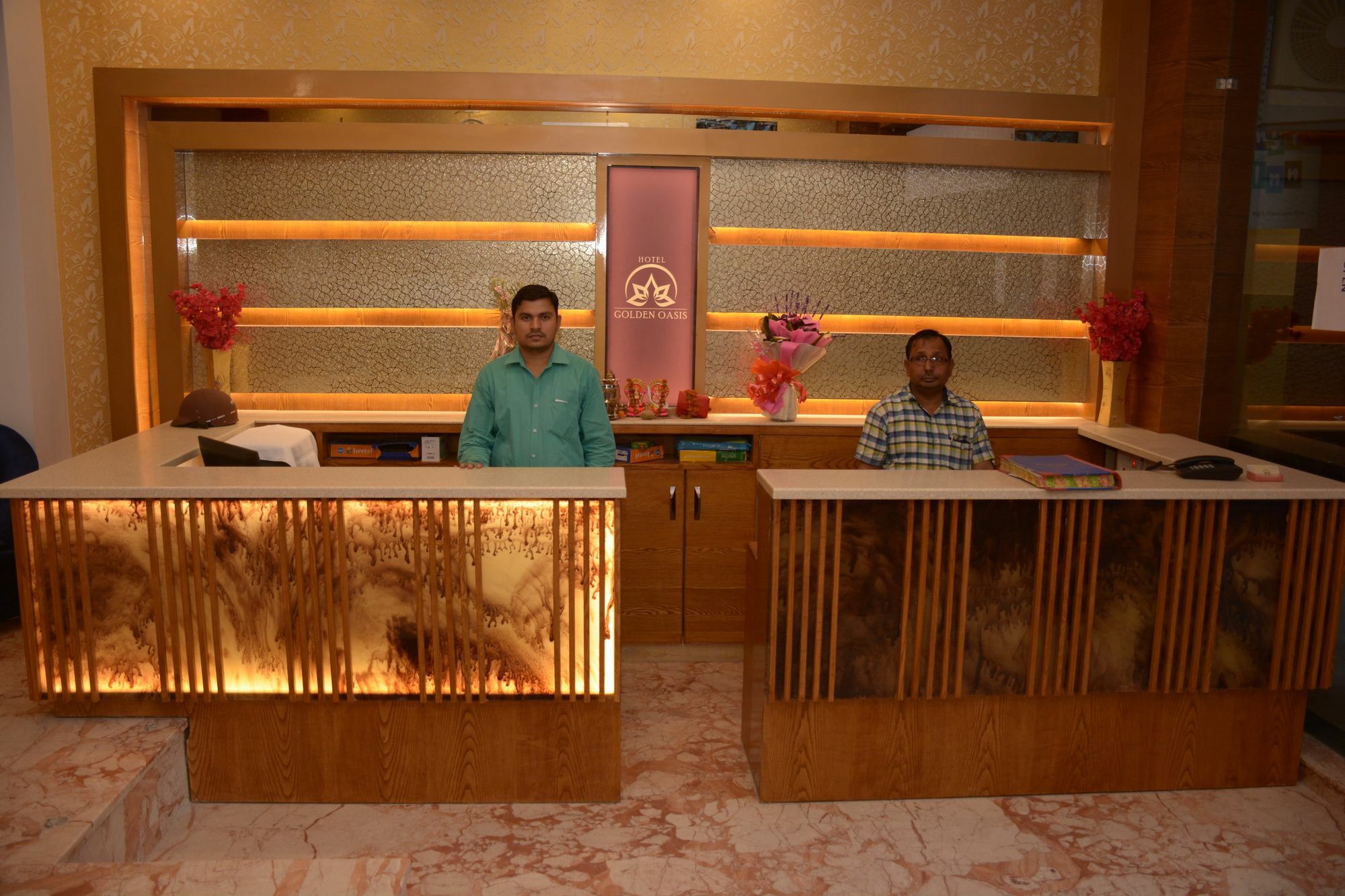 Paharganj Hotel Golden Oasis - A Well Hygiene Property מראה חיצוני תמונה